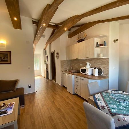 Sunny Bay Apartments Kotor Extérieur photo