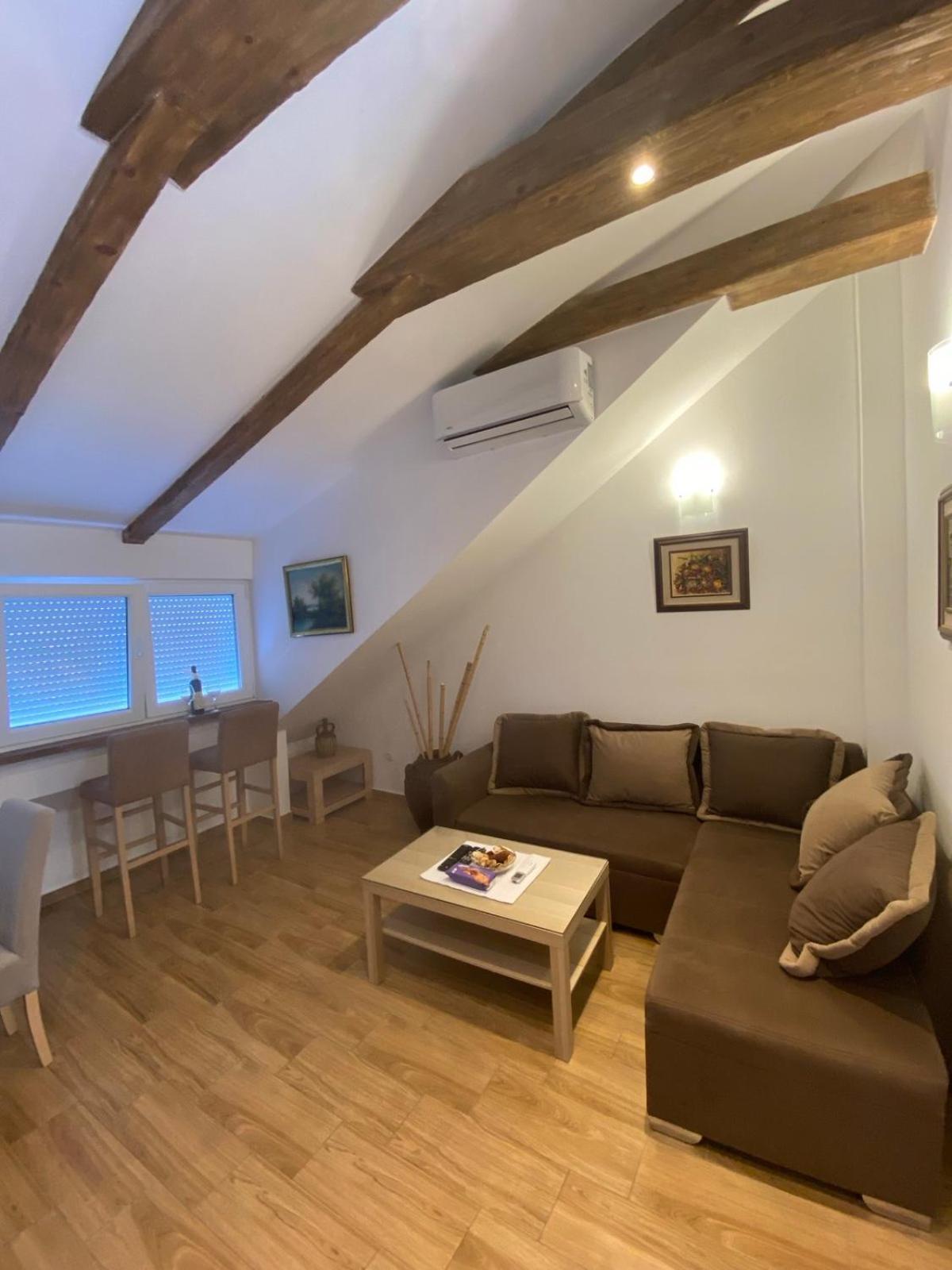 Sunny Bay Apartments Kotor Extérieur photo