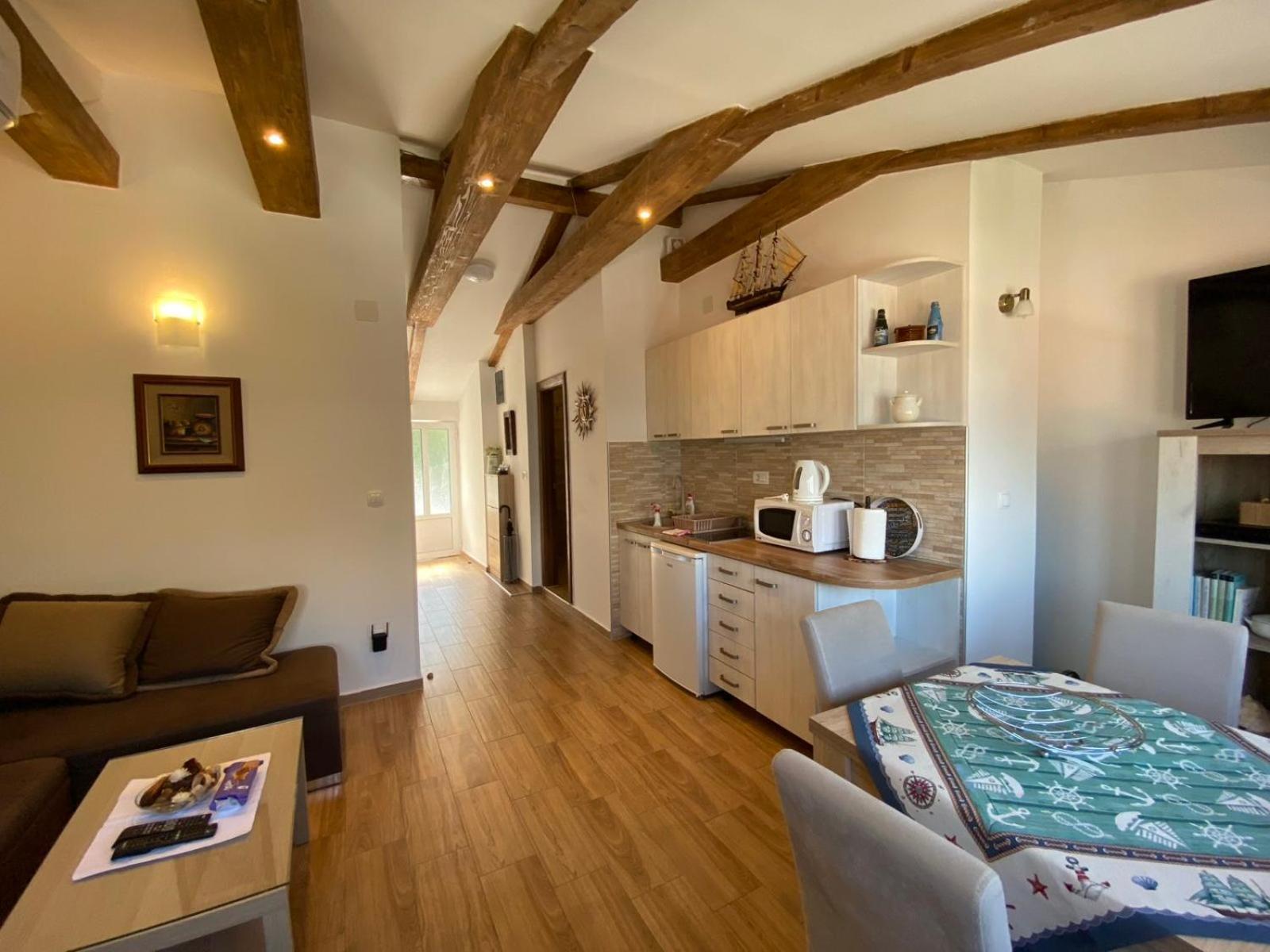 Sunny Bay Apartments Kotor Extérieur photo